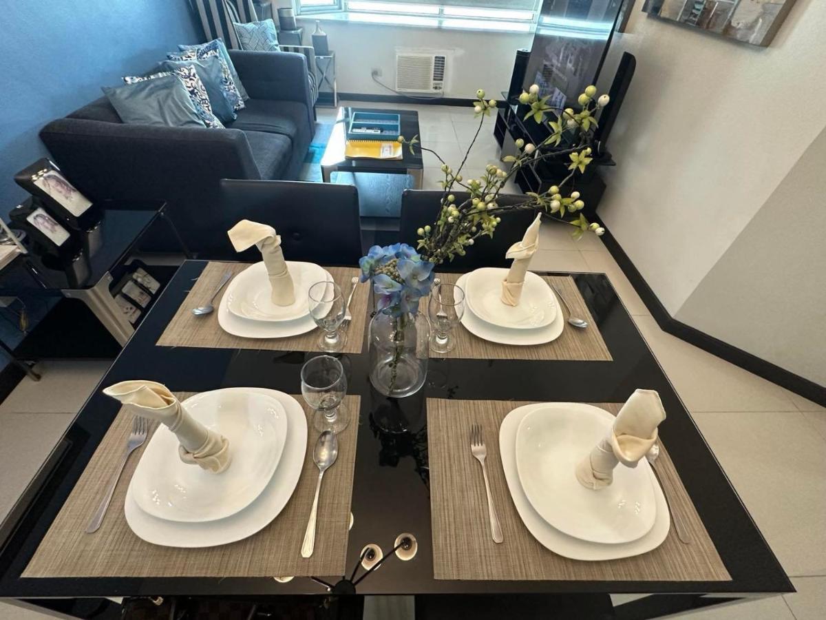 Suites De Marina Manila With Netflix Eksteriør bilde