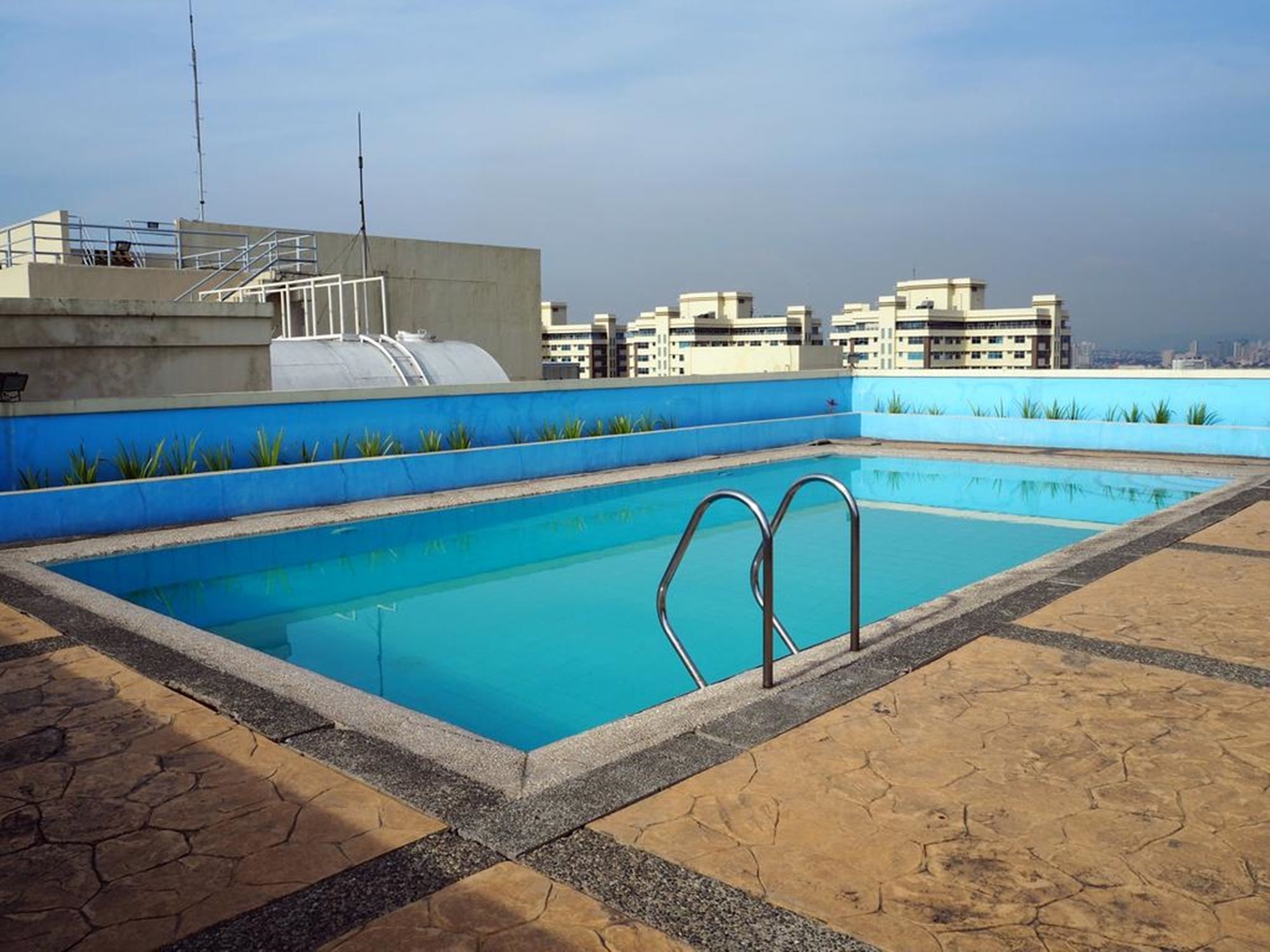 Suites De Marina Manila With Netflix Eksteriør bilde