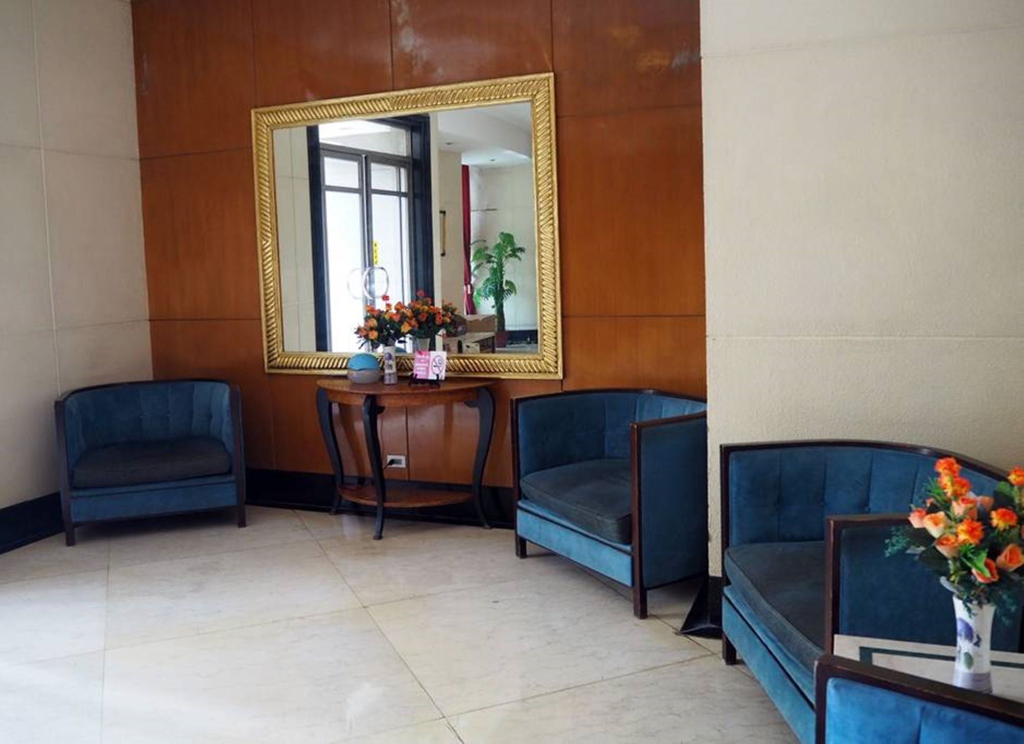 Suites De Marina Manila With Netflix Eksteriør bilde